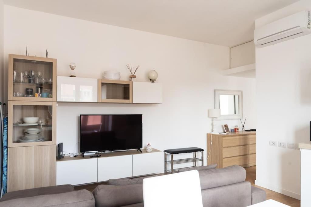 Youhosty - Ripamonti 194 Milan Bagian luar foto